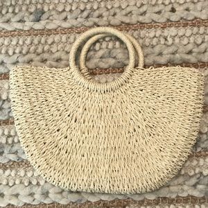 Straw tote